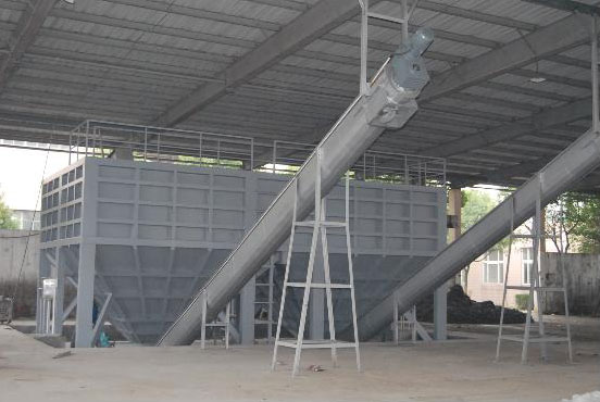 Silo screw conveyor